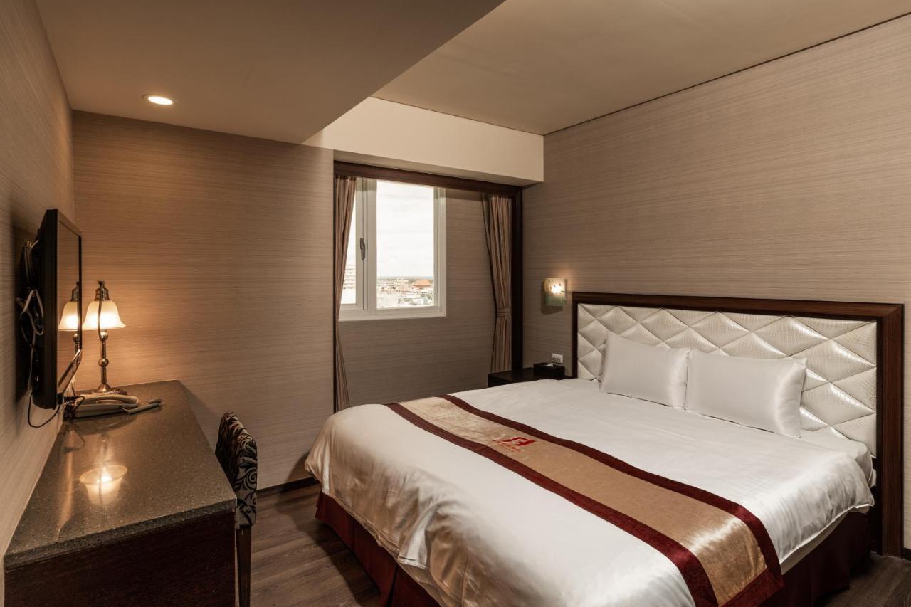 Fish Hotel Taitung Екстер'єр фото