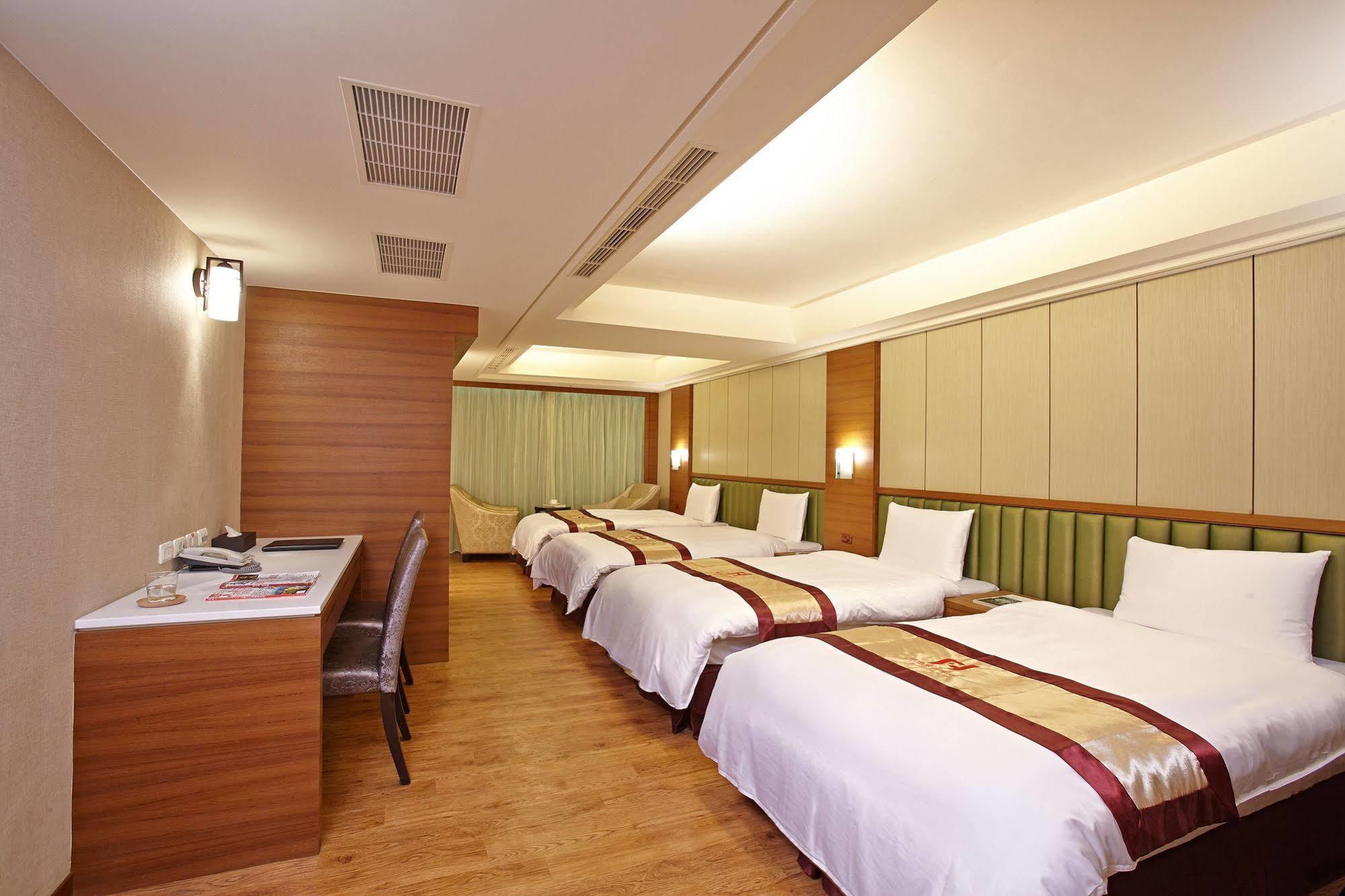 Fish Hotel Taitung Екстер'єр фото